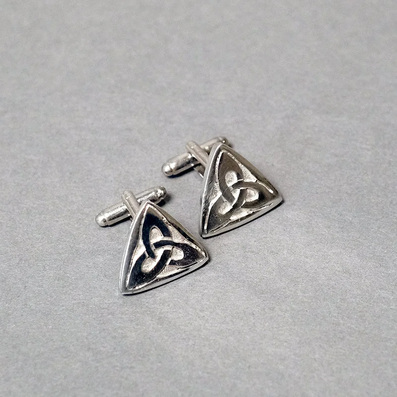 Best cufflinks with rose gold plating for a trendy and luxurious finish-Triangle Pewter Cufflinks with Celtic Trinity Knot