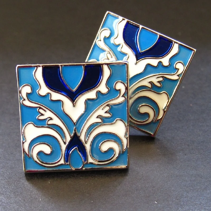 Cufflinks with solid gold for a luxurious and timeless accessory-Swirl Blue Cuff Link