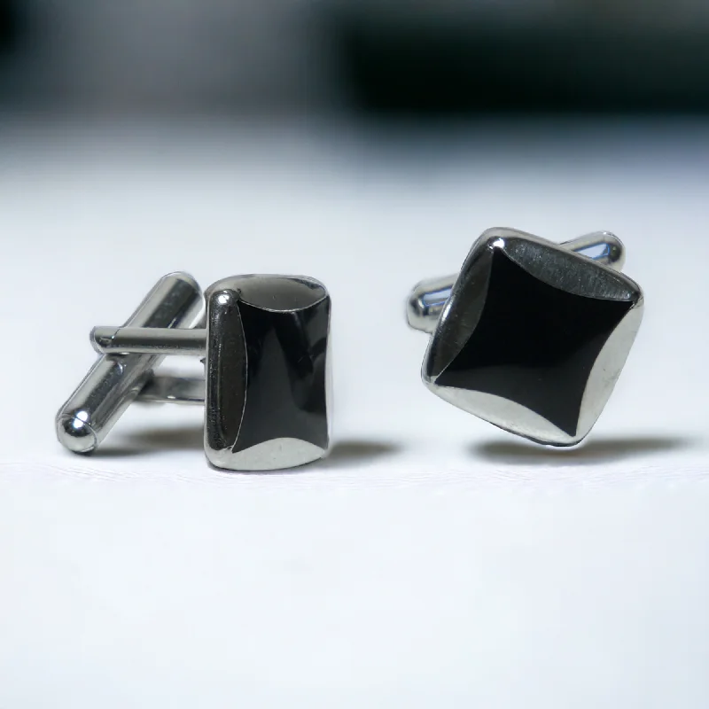 Cufflinks with vintage buttons for a retro and unique fashion statement-Chokore Curved Square Cufflinks (Black)