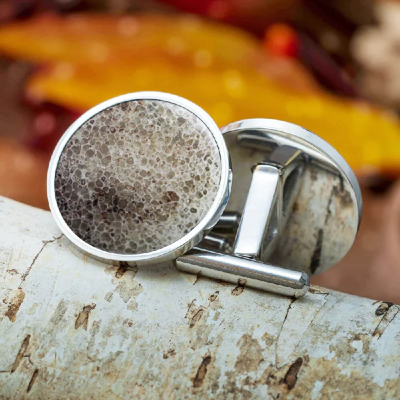 Cufflinks with angular designs for a modern and stylish look-Round Cuff Links with Deer Antler