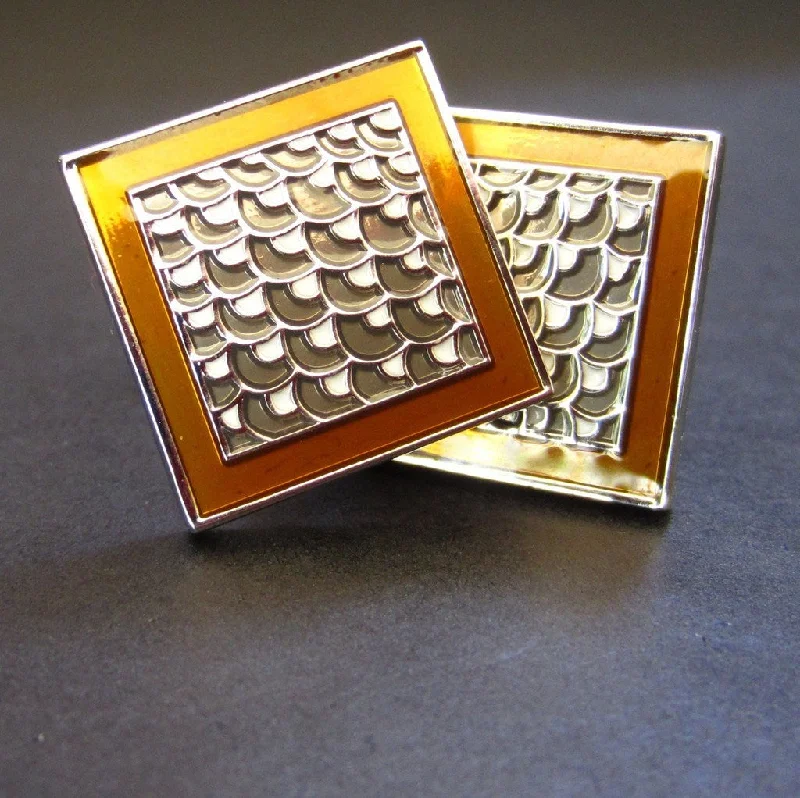 Cufflinks with abstract designs for a modern and artistic fashion statement-Scale Silver Gold Cuff Link