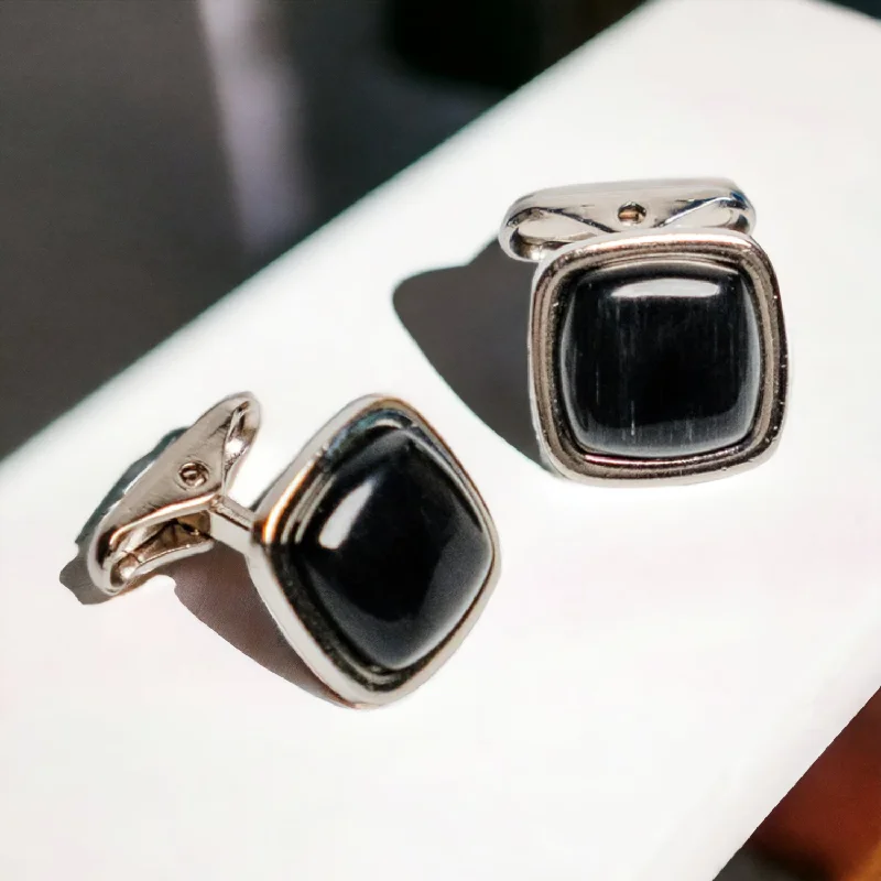 Cufflinks with angular designs for a modern and stylish look-Chokore Squircle Cufflinks with Stone (Black)