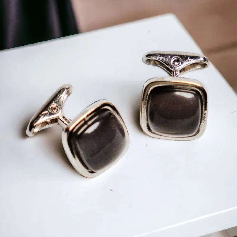 Best cufflinks with modern minimalist designs for a chic, subtle style-Chokore Squircle Cufflinks with Stone (Dark Gray)