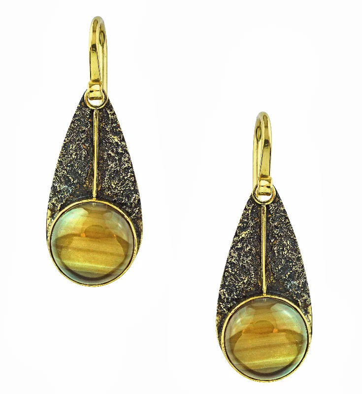 Lightweight hoop earrings for comfortable and all-day wear-Textured Teardrop Dangle Montana Agate Stone Inlay Brass Earrings