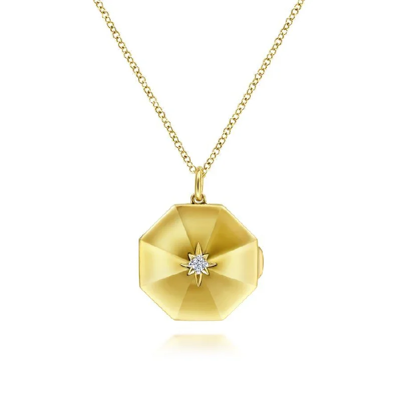 Elegant necklaces and pendants with infinity symbols for timeless designs-14K Yellow Gold Octagonal Locket Necklace with Diamond Star Center