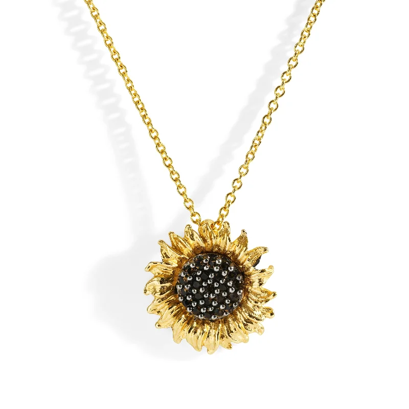 Necklaces and pendants with celestial starburst designs for a radiant look-Vincent 15mm Pendant Necklace with Black Diamonds