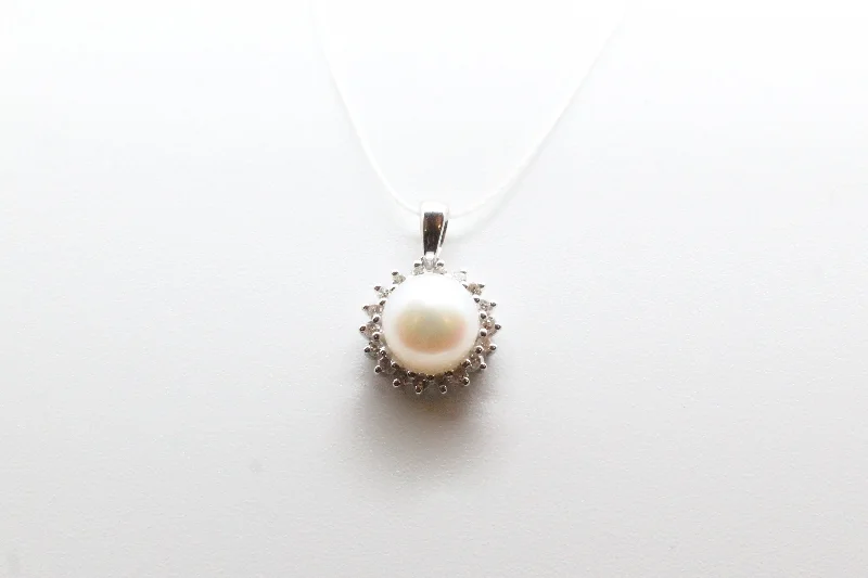 Best necklaces and pendants with cubic zirconia for a budget-friendly dazzling effect-White Gold Pearl Halo Pendant