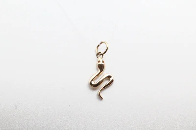 Best necklaces and pendants with zodiac signs for a celestial, astrology-inspired vibe-Yellow Gold Snake Pendant