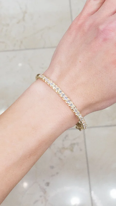 Simple bangle bracelets with open designs for a trendy and minimalist style-2.00ct Diamond Bangle Yellow Gold