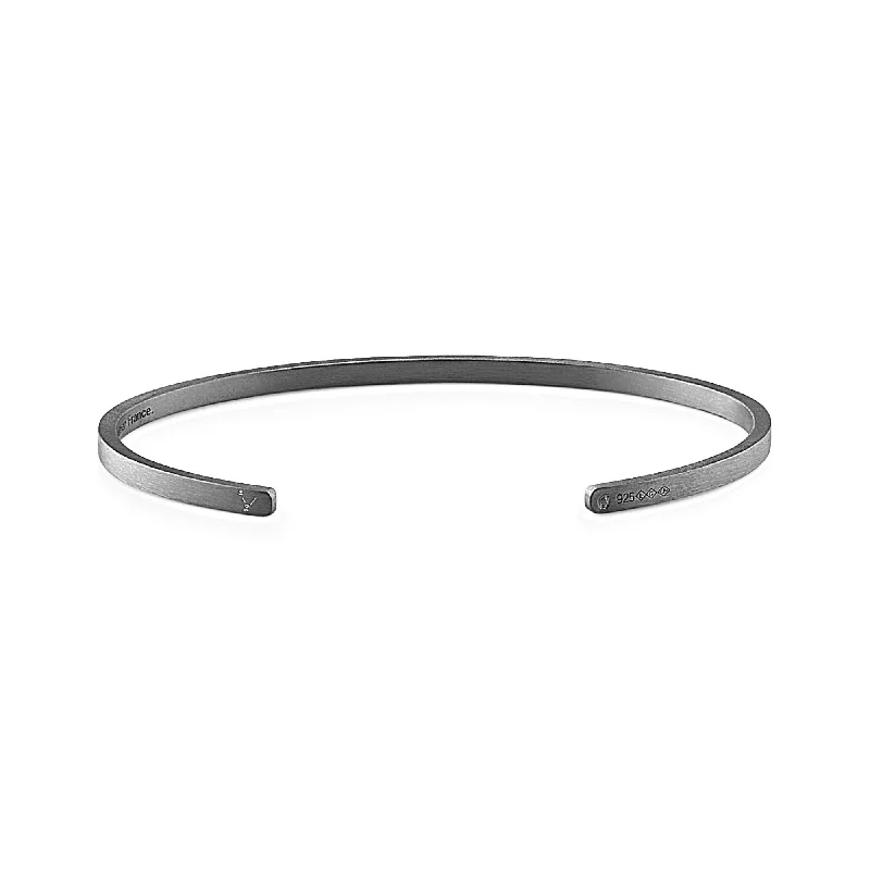 Colorful bangle bracelets with enamel details for a playful and youthful style-LE GRAMME MEN'S 7G BLACK STERLING SILVER SATIN CUFF BRACELET, LRG