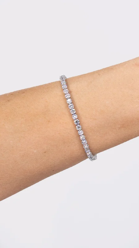 Vintage-inspired bangle bracelets with antique finishes for a retro, nostalgic style-7.08ct F+ VS+ Lab Diamond Tennis Bracelet 14k White Gold