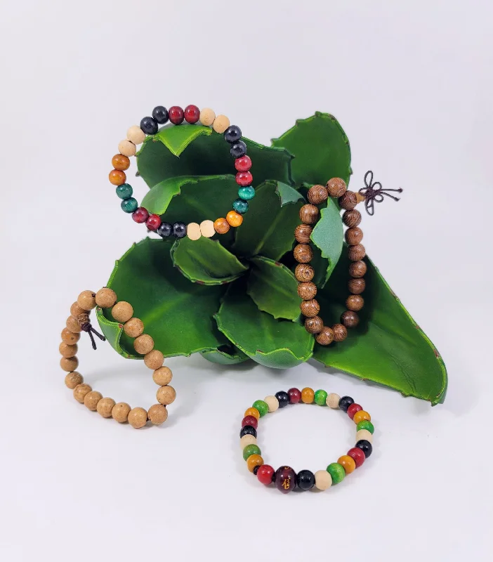 Chunky bangle bracelets with multicolored gemstones for a vibrant and playful appearance-Wood Bead Stretch Bracelet