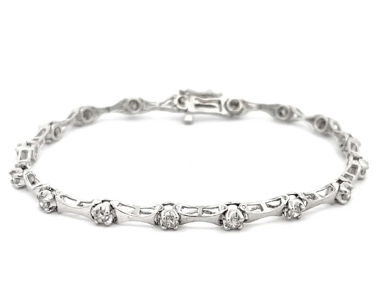 Best bangle bracelets with heart-shaped charms for a romantic and sweet touch-Diamond Link Bracelet in Platinum