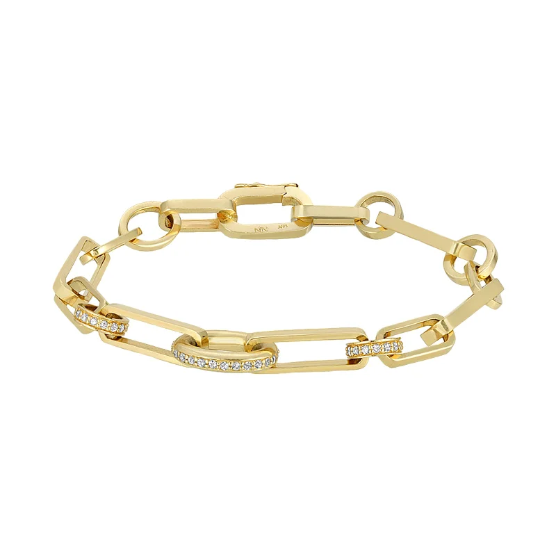 Simple gold bangle bracelets with smooth finishes for a classic and elegant style-Gold Link Bracelet - Oval & Round Diamond